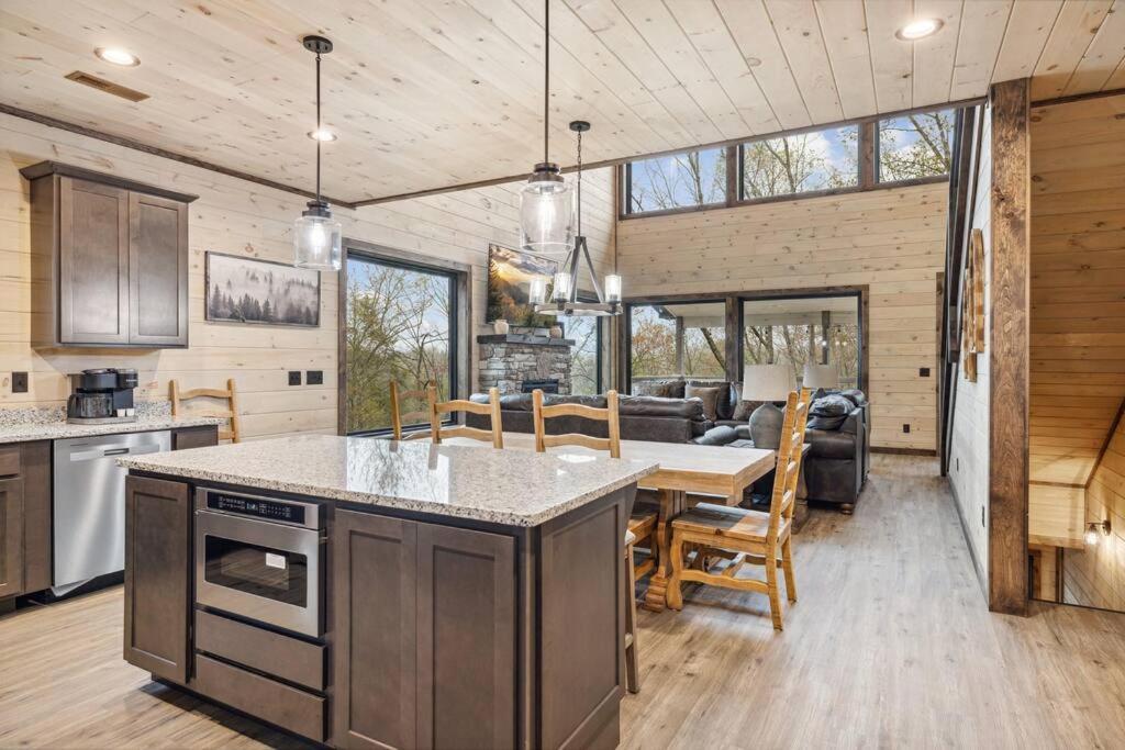 Black Bear Cove Gatlinburg Exterior photo